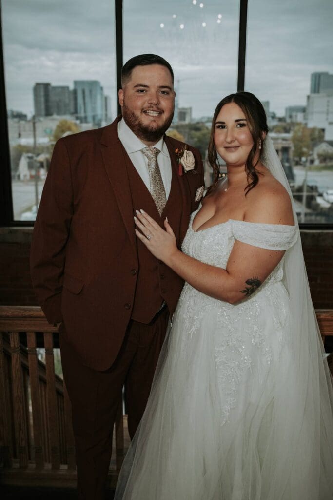Newlywed couple at Room With a View wedding venue in Nashville